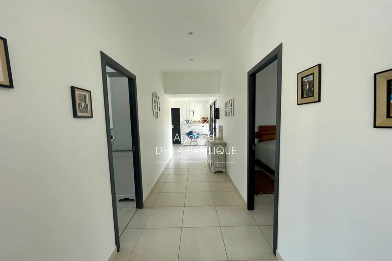 Vente maison contemporaine Saint-Maximin-la-Sainte-Baume  
