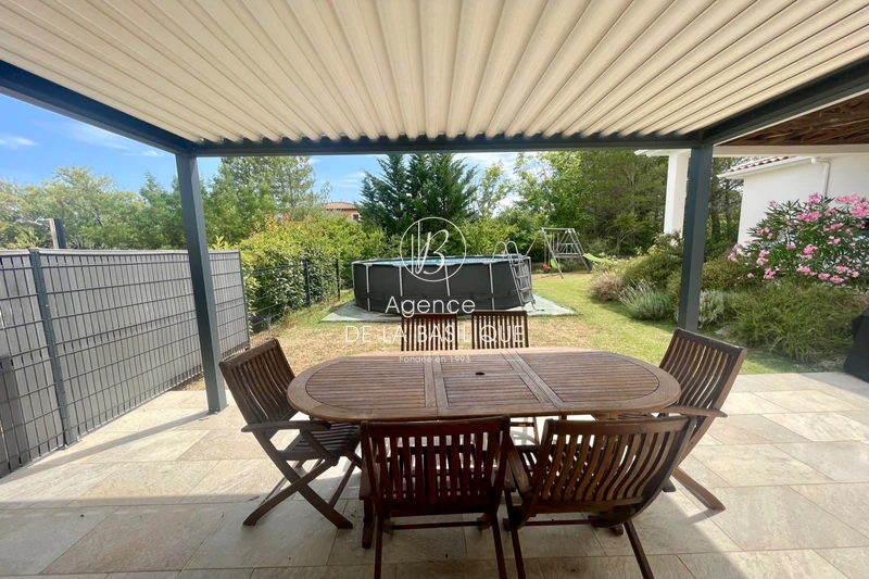 Vente maison contemporaine Saint-Maximin-la-Sainte-Baume  