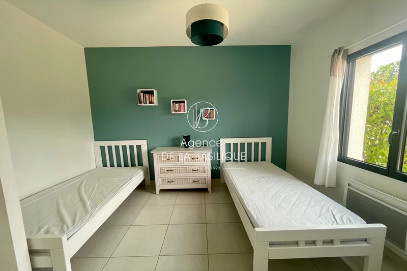 Vente maison contemporaine Saint-Maximin-la-Sainte-Baume  