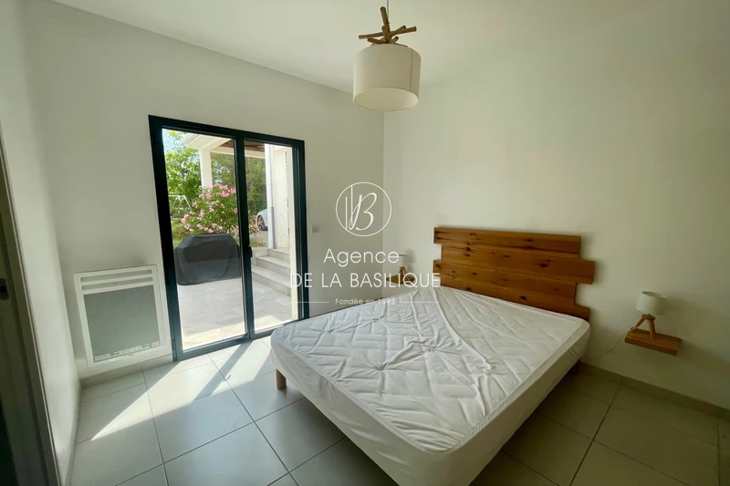 Vente maison contemporaine Saint-Maximin-la-Sainte-Baume  