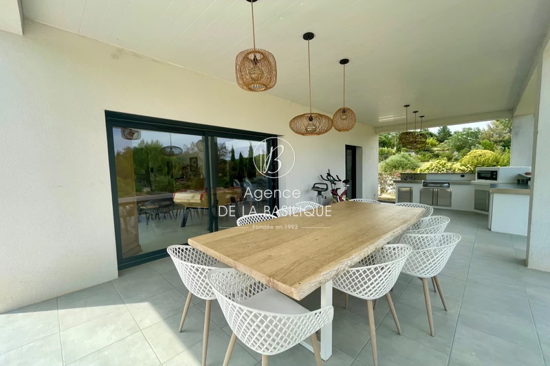 Vente maison contemporaine Saint-Maximin-la-Sainte-Baume  
