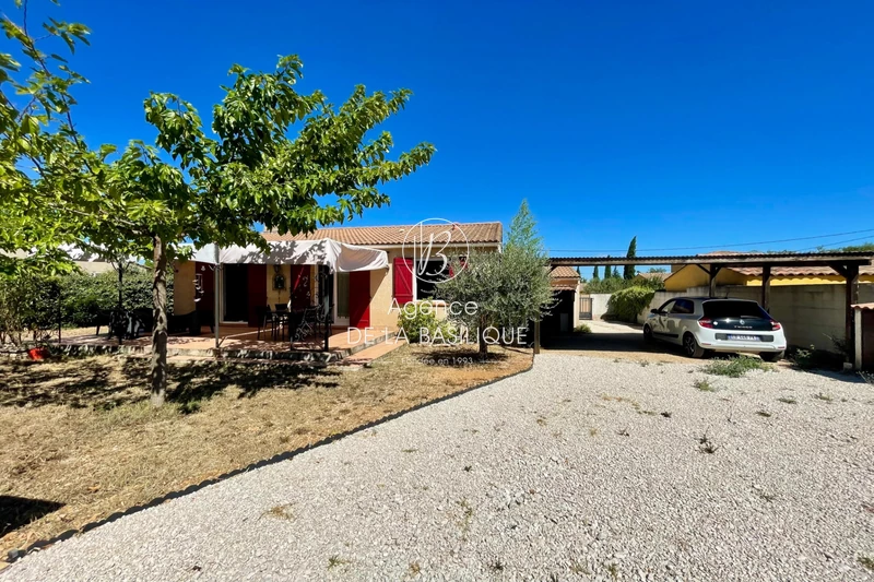 Photo n°1 - Vente maison Saint-Maximin-la-Sainte-Baume 83470 - 365 000 €