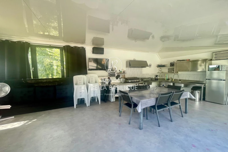 Photo n°9 - Vente maison Saint-Maximin-la-Sainte-Baume 83470 - 1 045 000 €