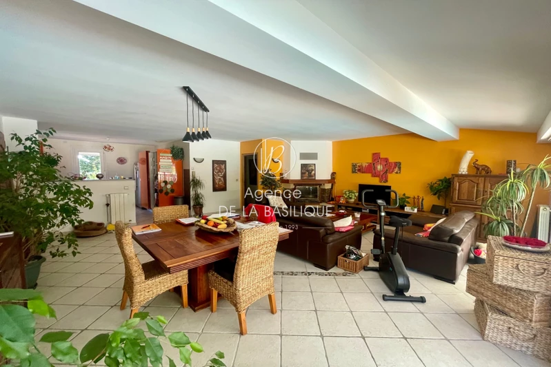 Vente maison Saint-Maximin-la-Sainte-Baume  