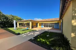 Photos  Maison à vendre Ollières 83470