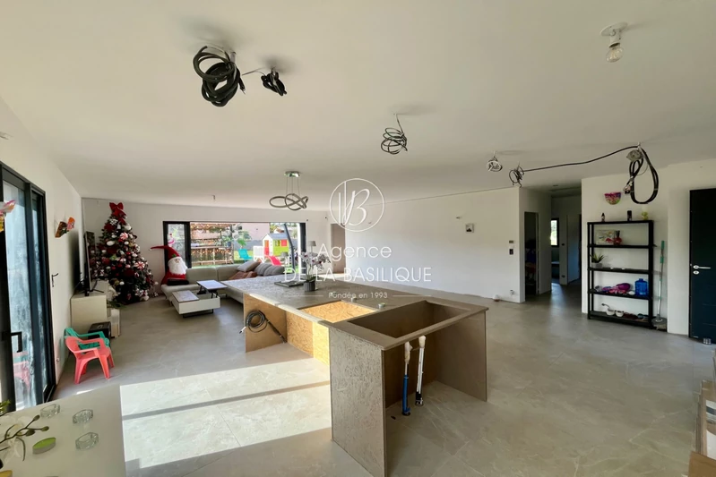 Vente maison Ollières  