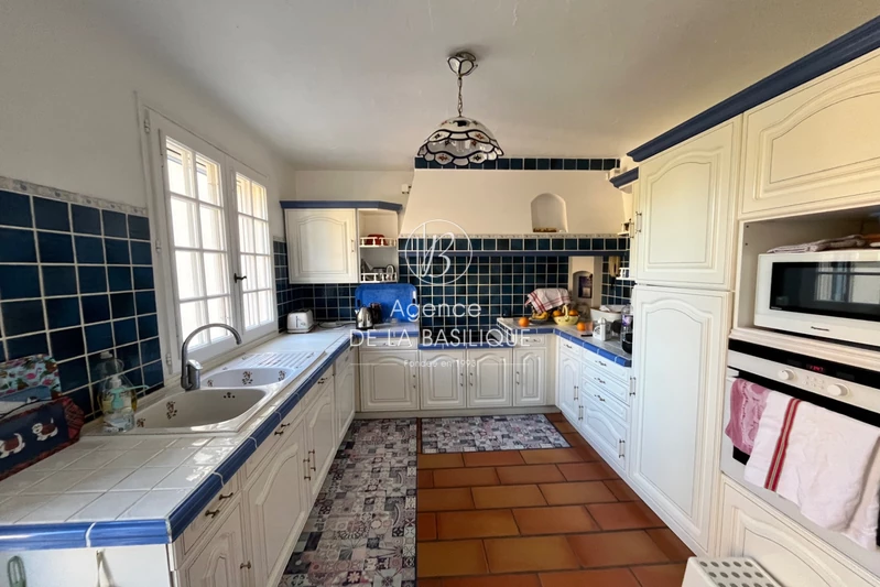 Photo n°8 - Vente maison Saint-Maximin-la-Sainte-Baume 83470 - 735 000 €