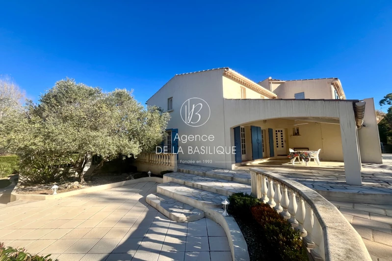 Photo n°14 - Vente maison Saint-Maximin-la-Sainte-Baume 83470 - 735 000 €