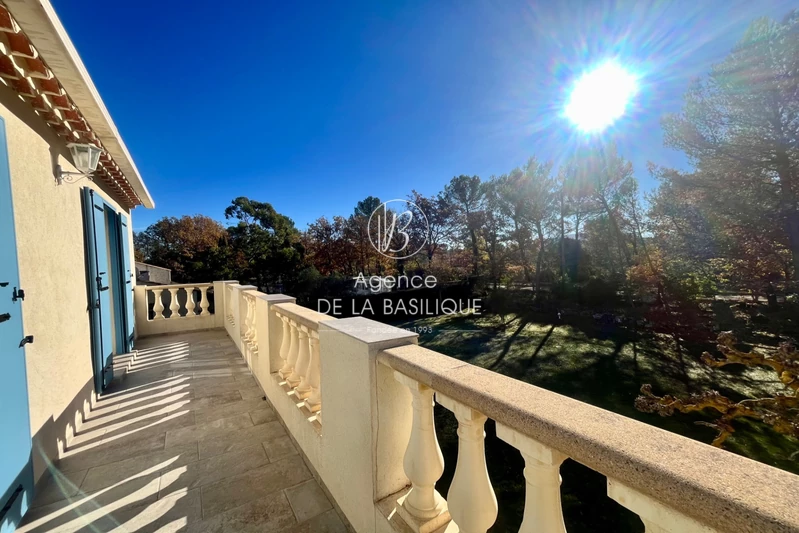 Photo n°3 - Vente maison Saint-Maximin-la-Sainte-Baume 83470 - 735 000 €