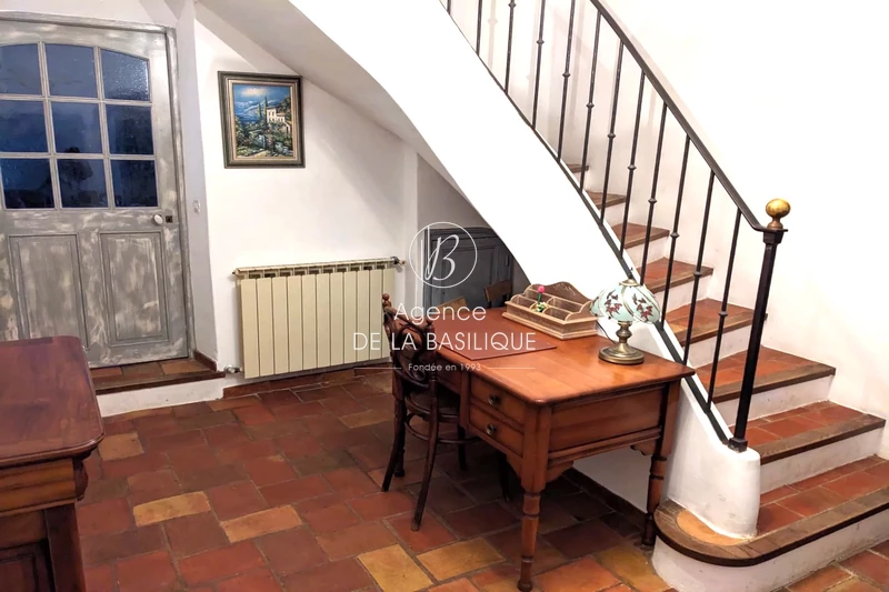 Vente maison en pierre Ollières  