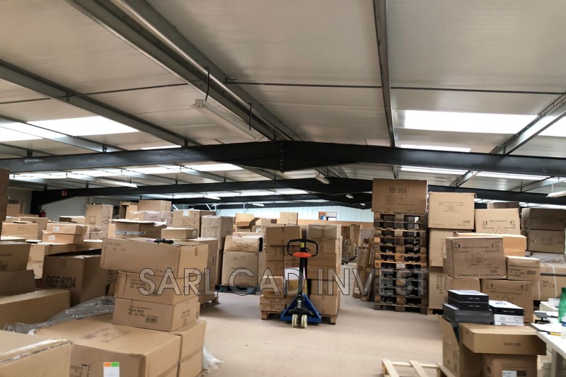 vente Local for sale local professional Monts Local professional Monts Occupational local professional 1410 m²