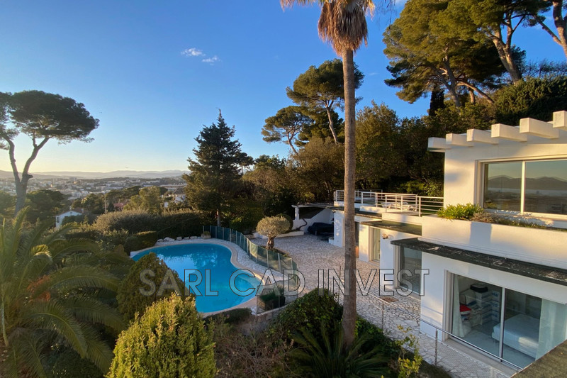 Photo Villa Cannes Quartier clinique oxford,   achat villa  6 chambres   239&nbsp;m&sup2;