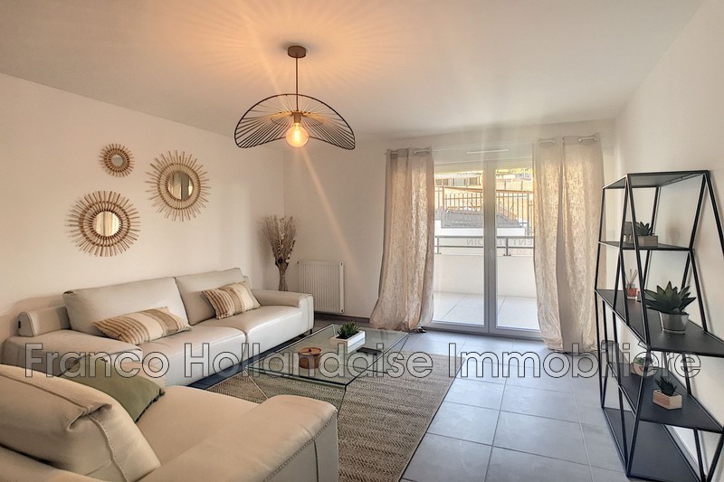 Apartment Grasse Entrée de ville,   to buy apartment  3 rooms   66&nbsp;m&sup2;