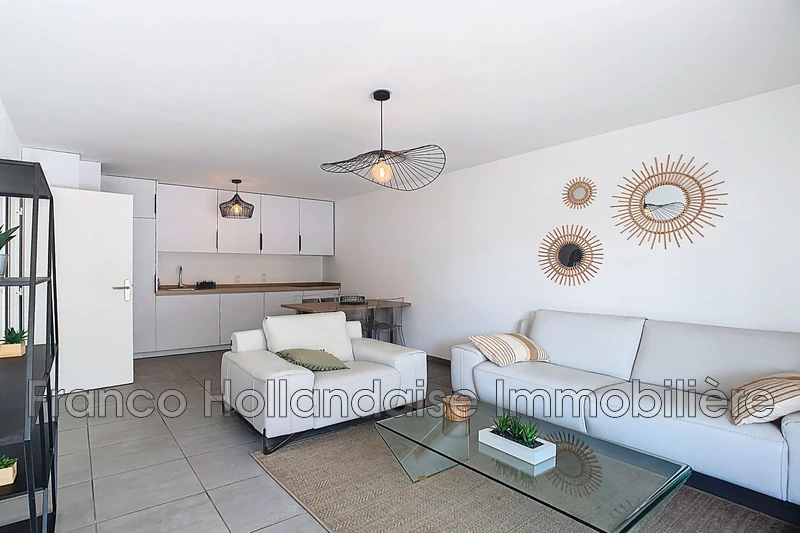 Appartement Grasse Entrée de ville,   achat appartement  3 pièces   66&nbsp;m&sup2;