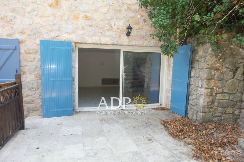 Photo Appartement Peymeinade Location appartement 2 pièces 45 m²