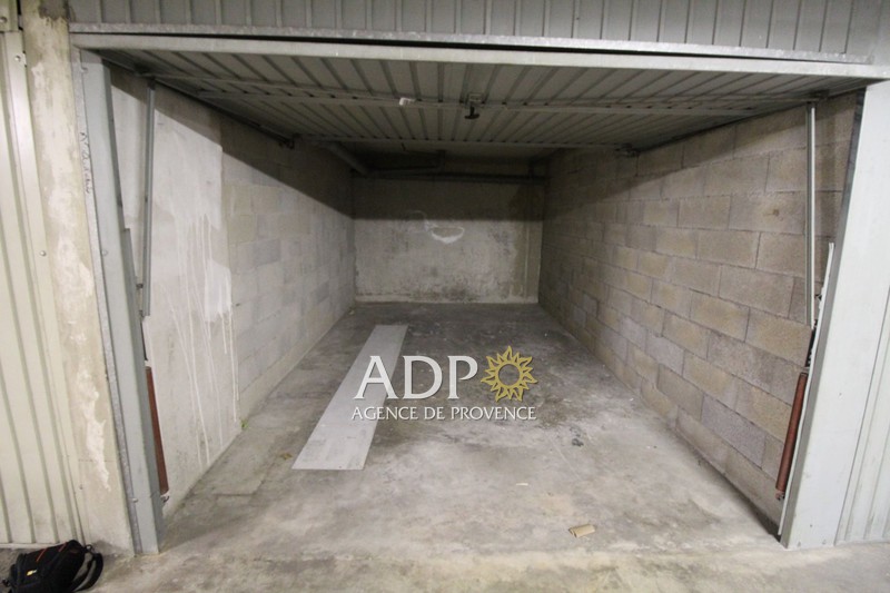 vente Garage Grasse Plascassier Garage Grasse Plascassier, Location garage