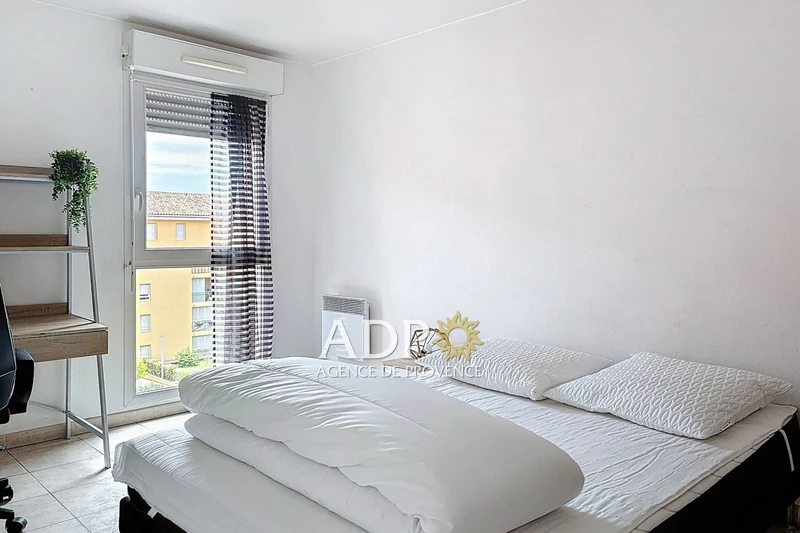 Location appartement Grasse  