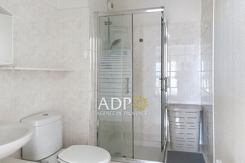 Location appartement Grasse  