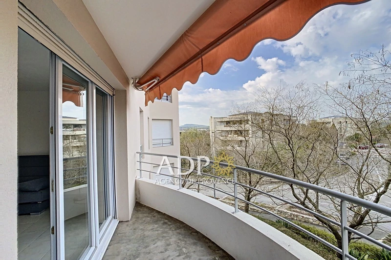 Location appartement Biot  