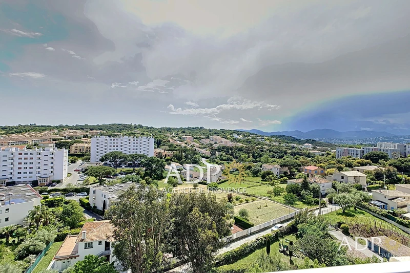 Location appartement Le Cannet  