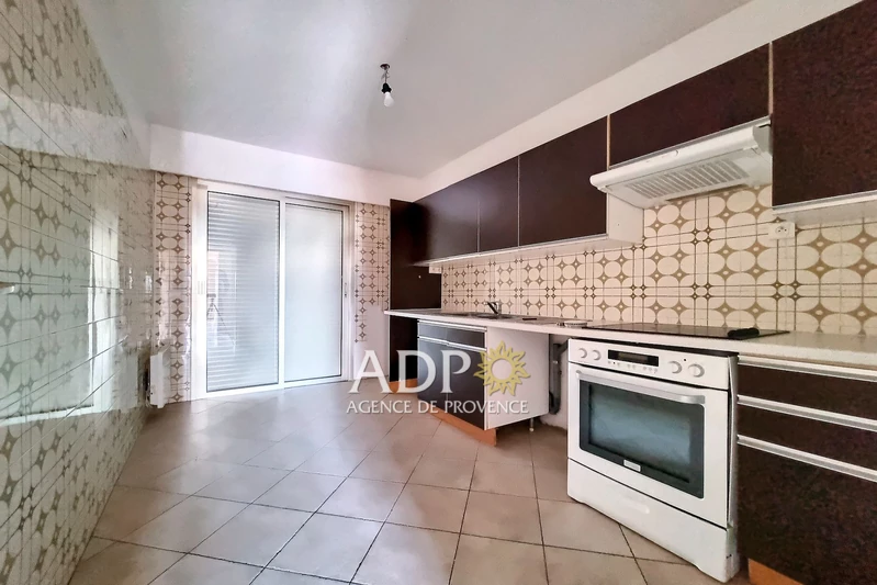 Location appartement Grasse  
