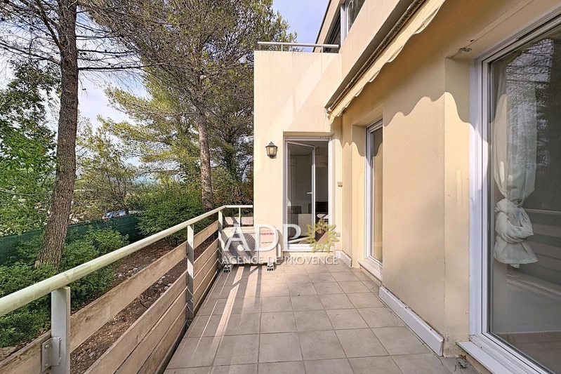 Location appartement Valbonne  