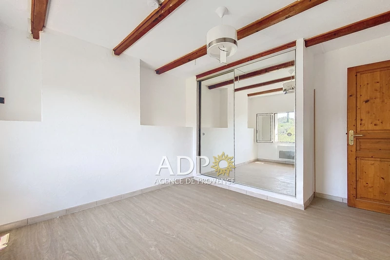 Location appartement Grasse  