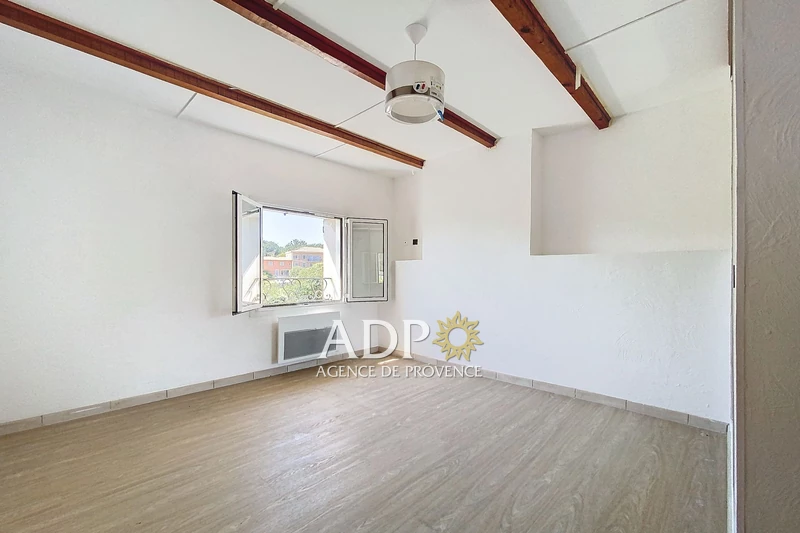 Location appartement Grasse  