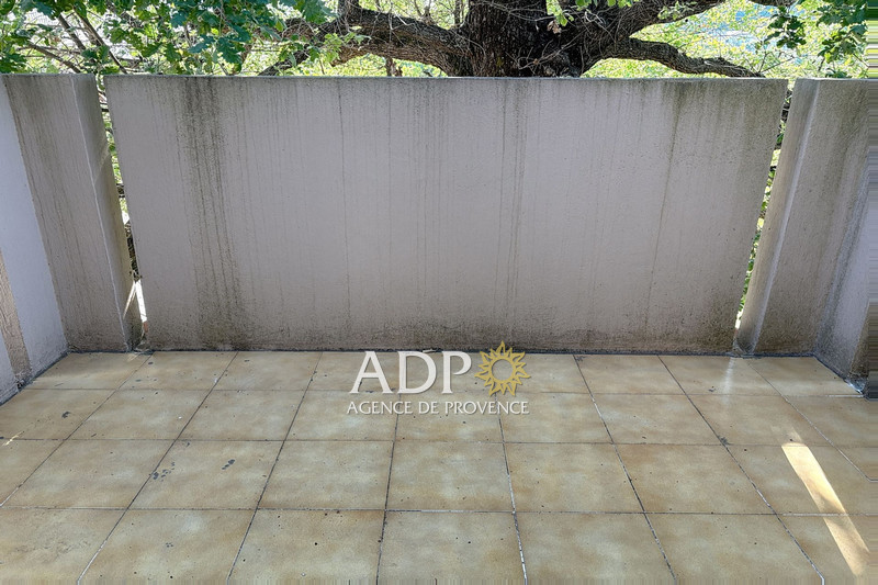 Location appartement Châteauneuf-Grasse  