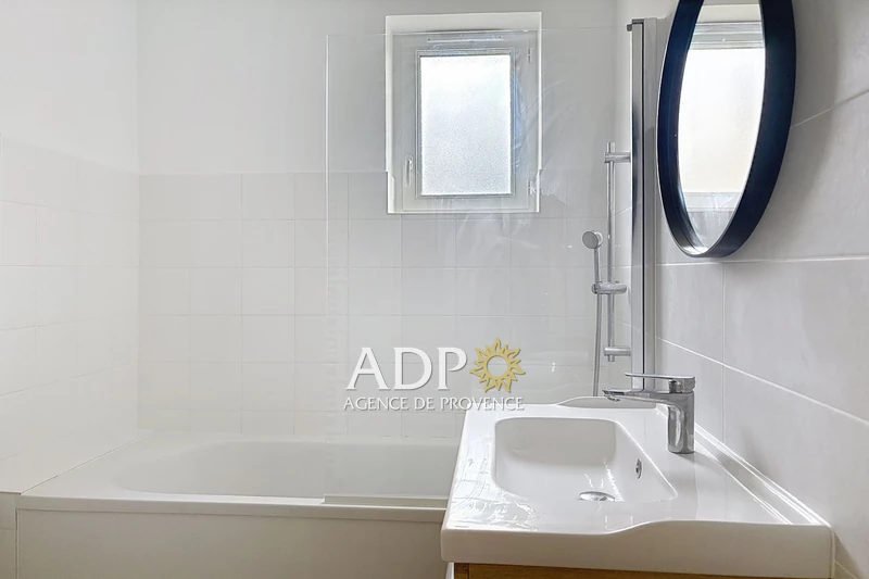 Location appartement Grasse  