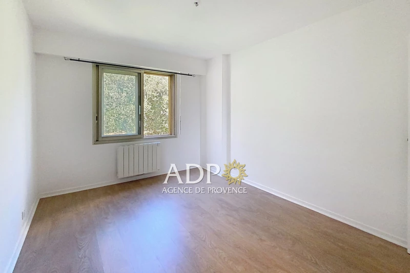 Location appartement Grasse  