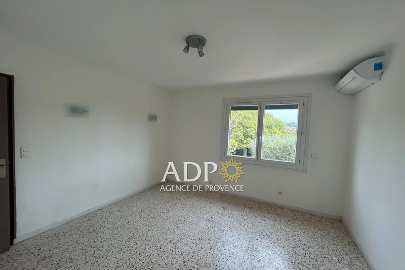 Location appartement Pégomas  
