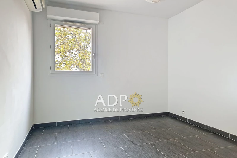 Location appartement Grasse  