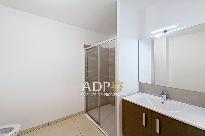 Location appartement Biot  