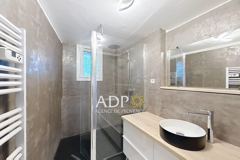 Location appartement Grasse  