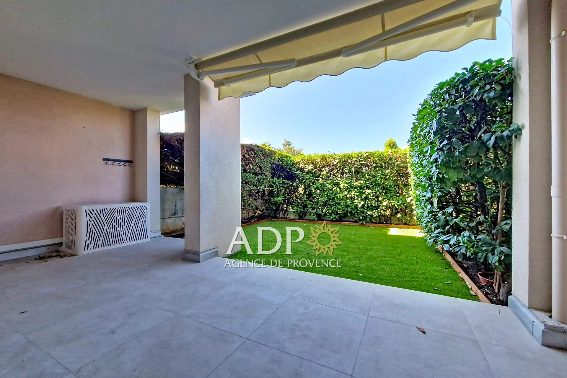 Appartement 1 pièce 29 m² · à Mandelieu-la-Napoule · 29 m² · 850 €/mois