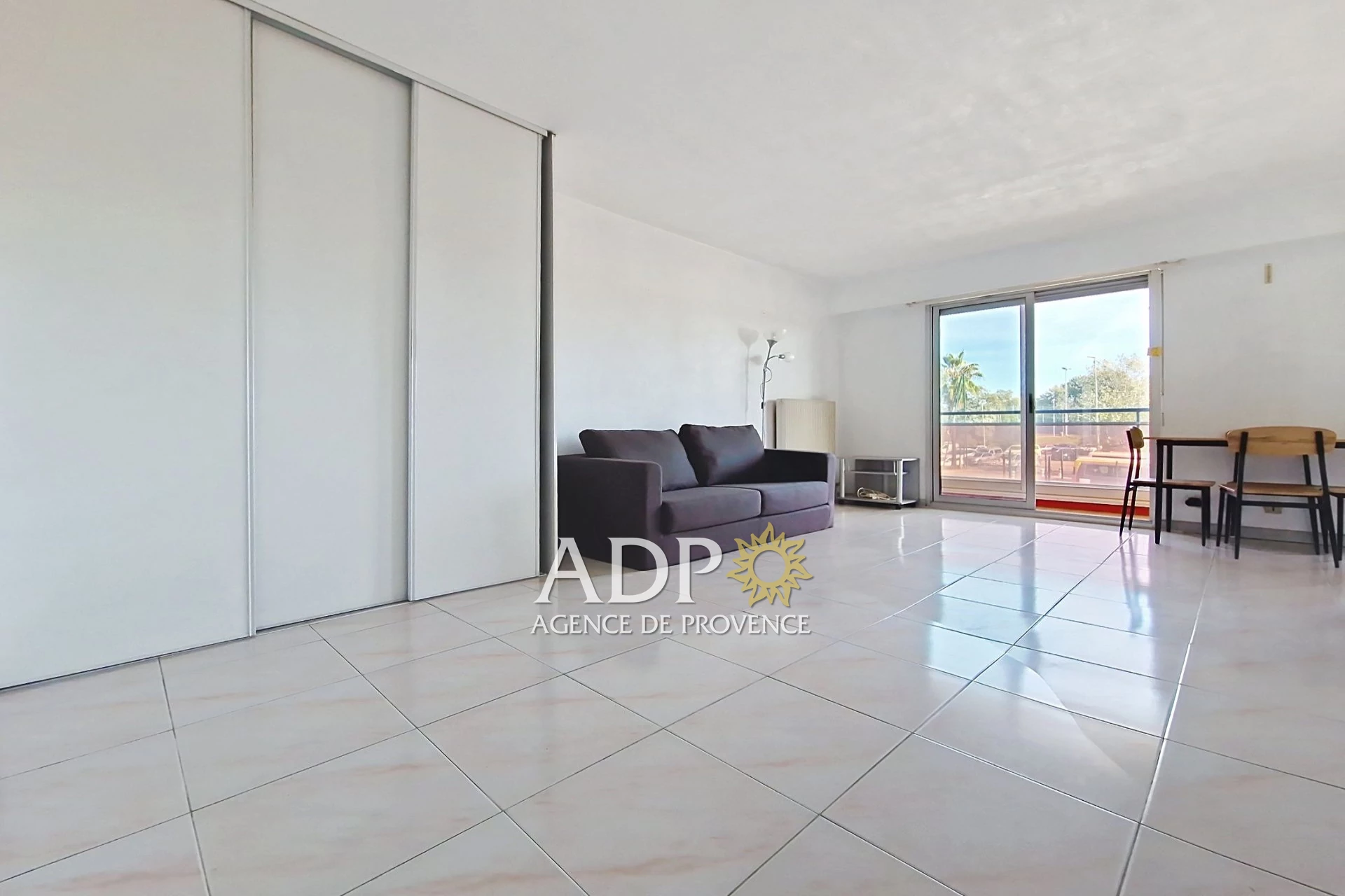 Appartement 1 pièce 30 m² · à Mandelieu-la-Napoule · 30 m² · 750 €/mois