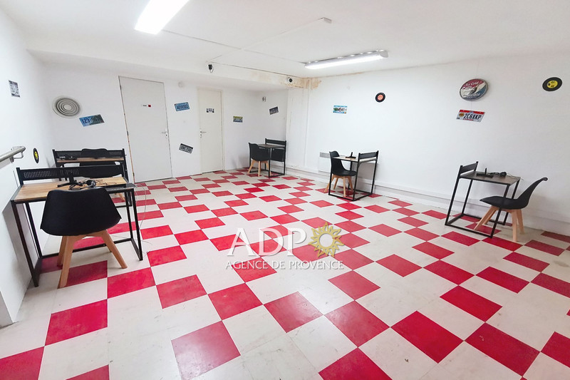 Professionnel local commercial Grasse  