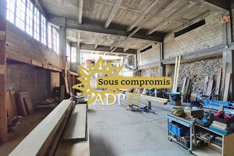 Professionnel entrepôt Grasse  