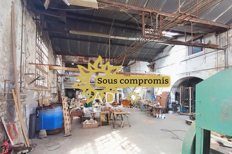 Professionnel entrepôt Grasse  
