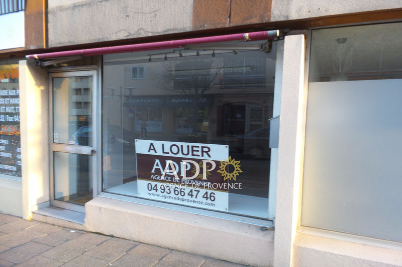 vente Location local commercial boutique Peymeinade Centre-ville Boutique Peymeinade Centre-ville, Professionnel boutique 25 m²
