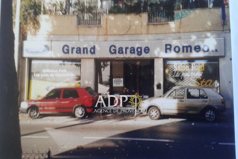 vente Location local commercial murs boutique Grasse Les casernes Murs boutique Grasse Les casernes, Professionnel murs boutique 350 m²