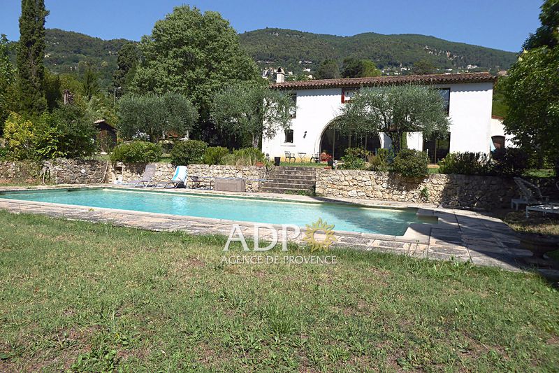 Photo Maison Grasse Saint jean, achat maison 3 chambres 191 m²