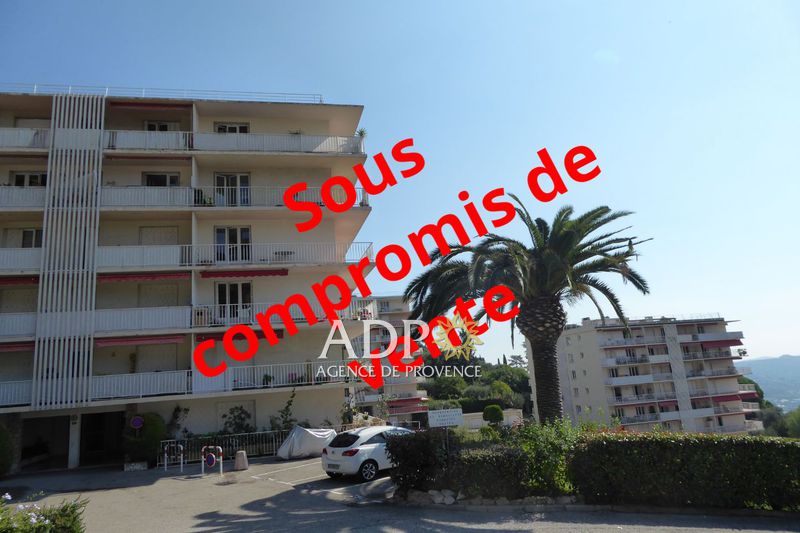 Photo Appartement Grasse Hauteur, achat appartement 5 pièces 115 m²