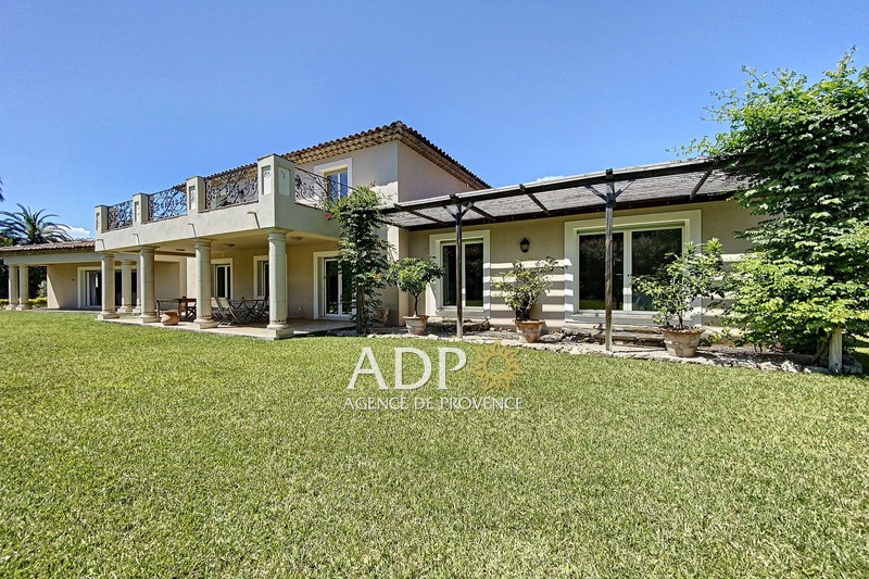 vente Maison villa Mougins Villa Mougins achat villa 4 chambres 330 m²