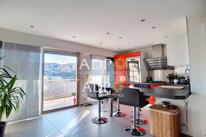 Photo Appartement Le Cannet Centre-ville, achat appartement 2 pièces 41 m²