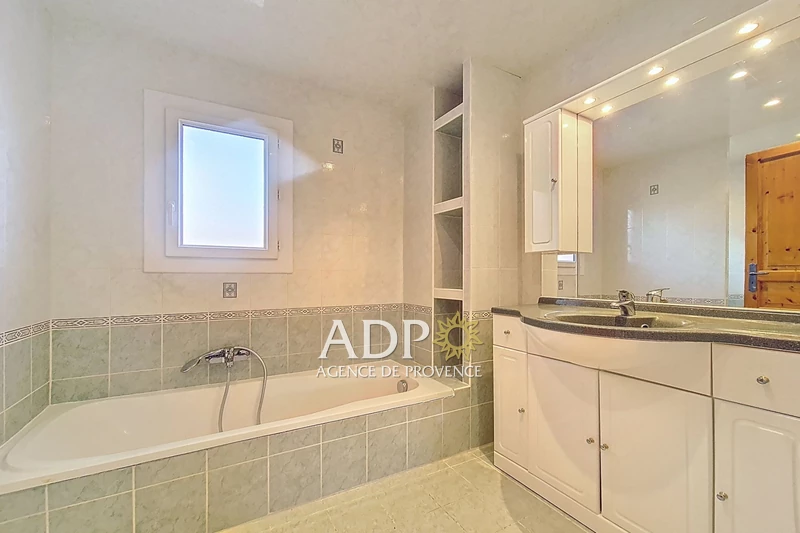 Vente appartement Saint-Cézaire-sur-Siagne  