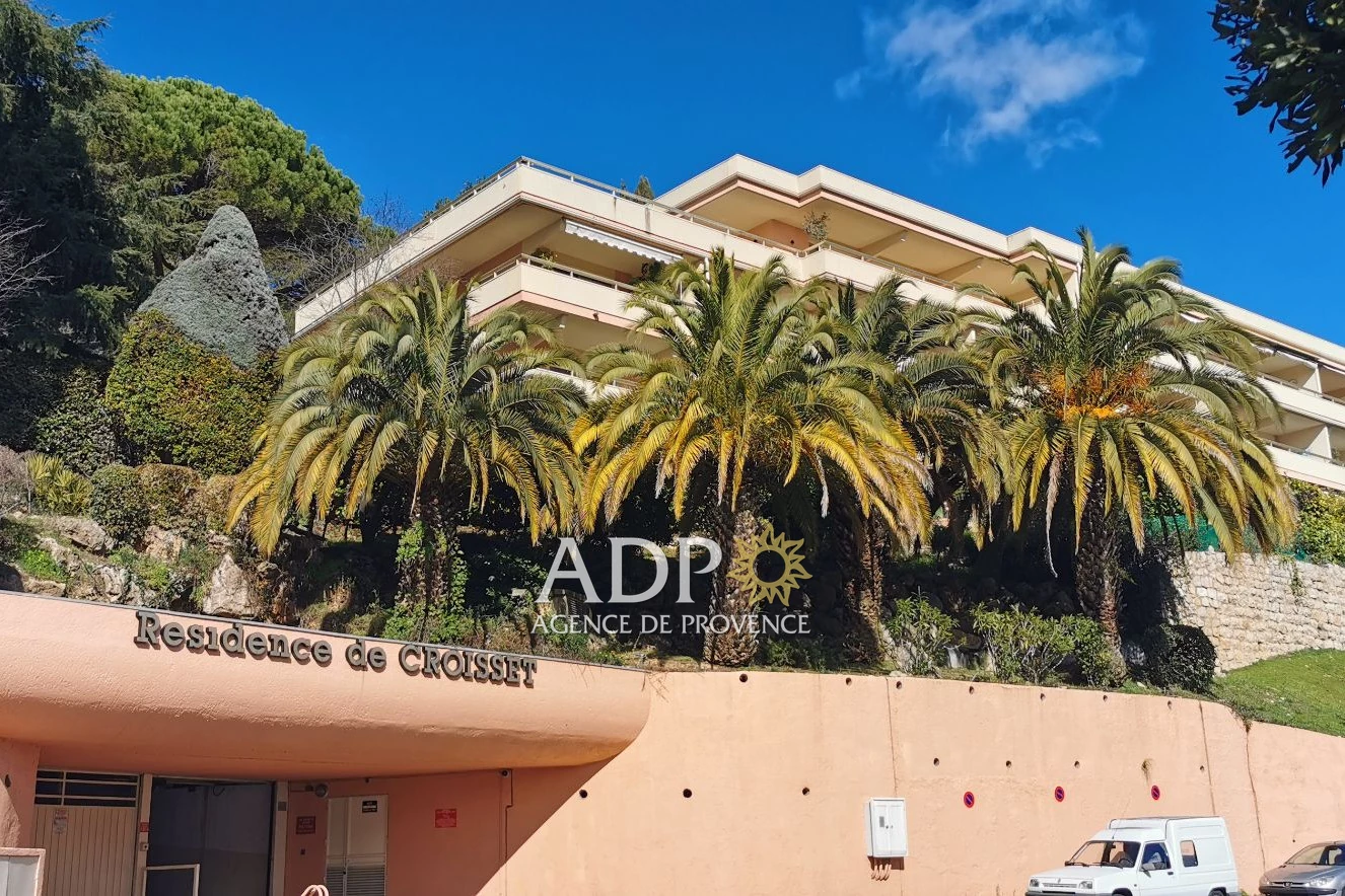 Appartement 4 pièces 94 m² · à Grasse · 94 m² · 349 000 €
