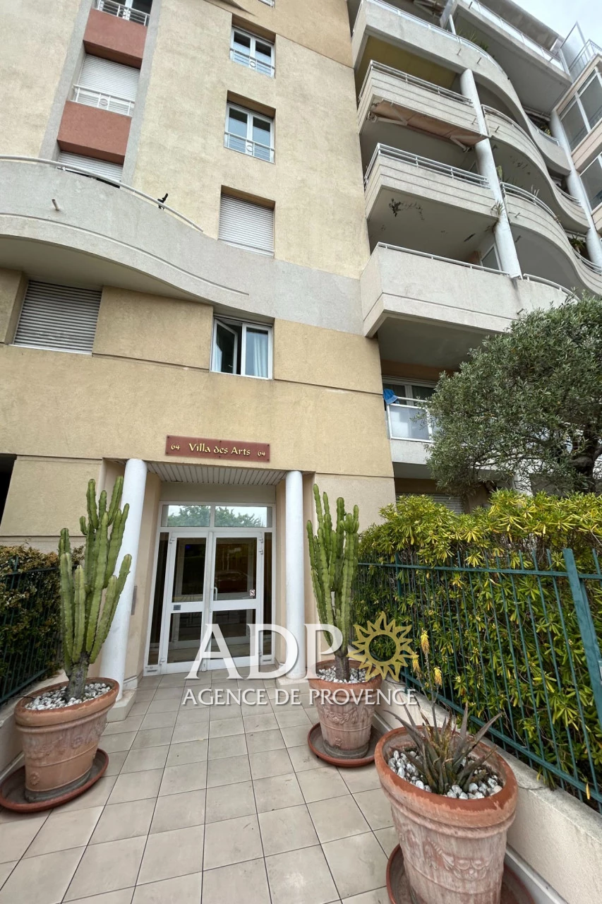 Appartement 2 pièces 43 m² · à Cannes · 43 m² · 168 000 €