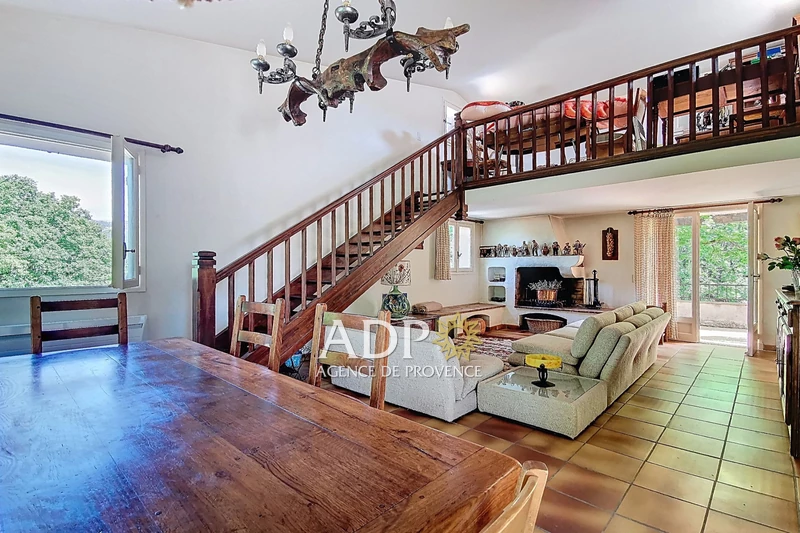 Vente maison Saint-Vallier-de-Thiey  